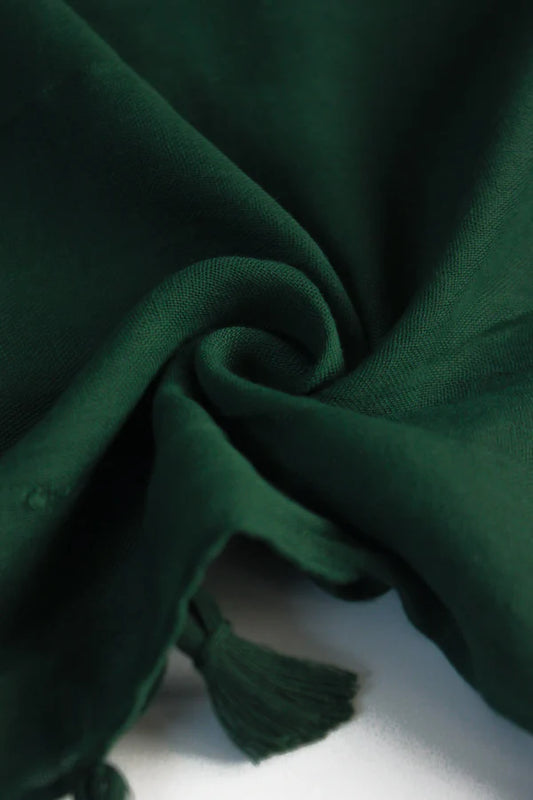 Plain Viscose Hijab with Tassels – Emerald Green